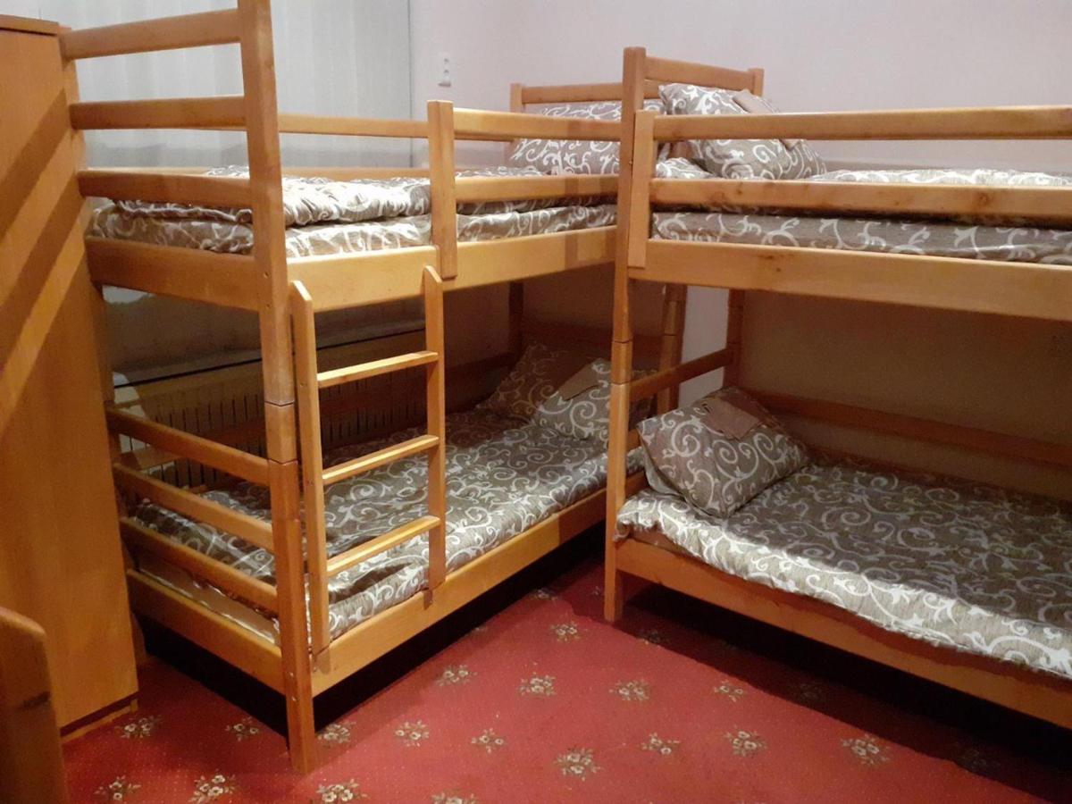 Uneed Sport Hostel Oldenburg Bagian luar foto