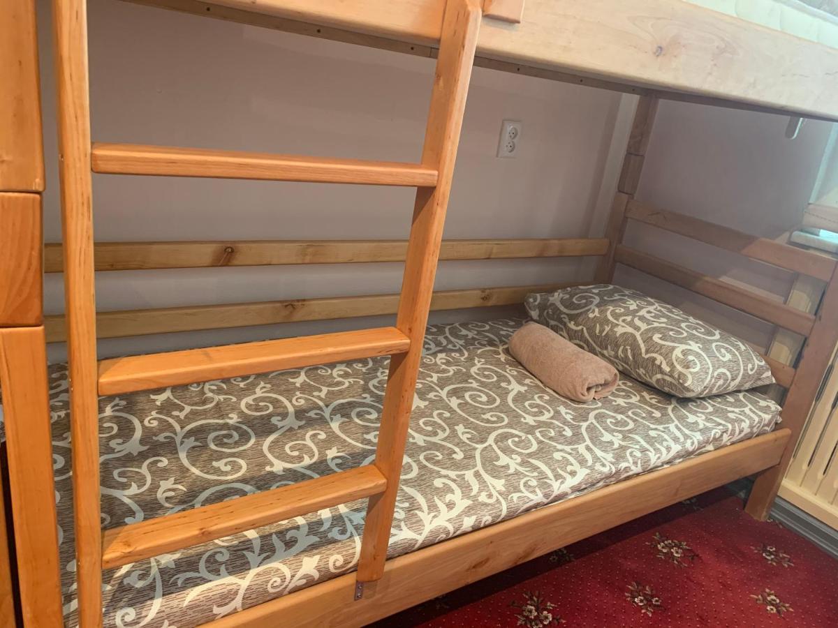 Uneed Sport Hostel Oldenburg Bagian luar foto